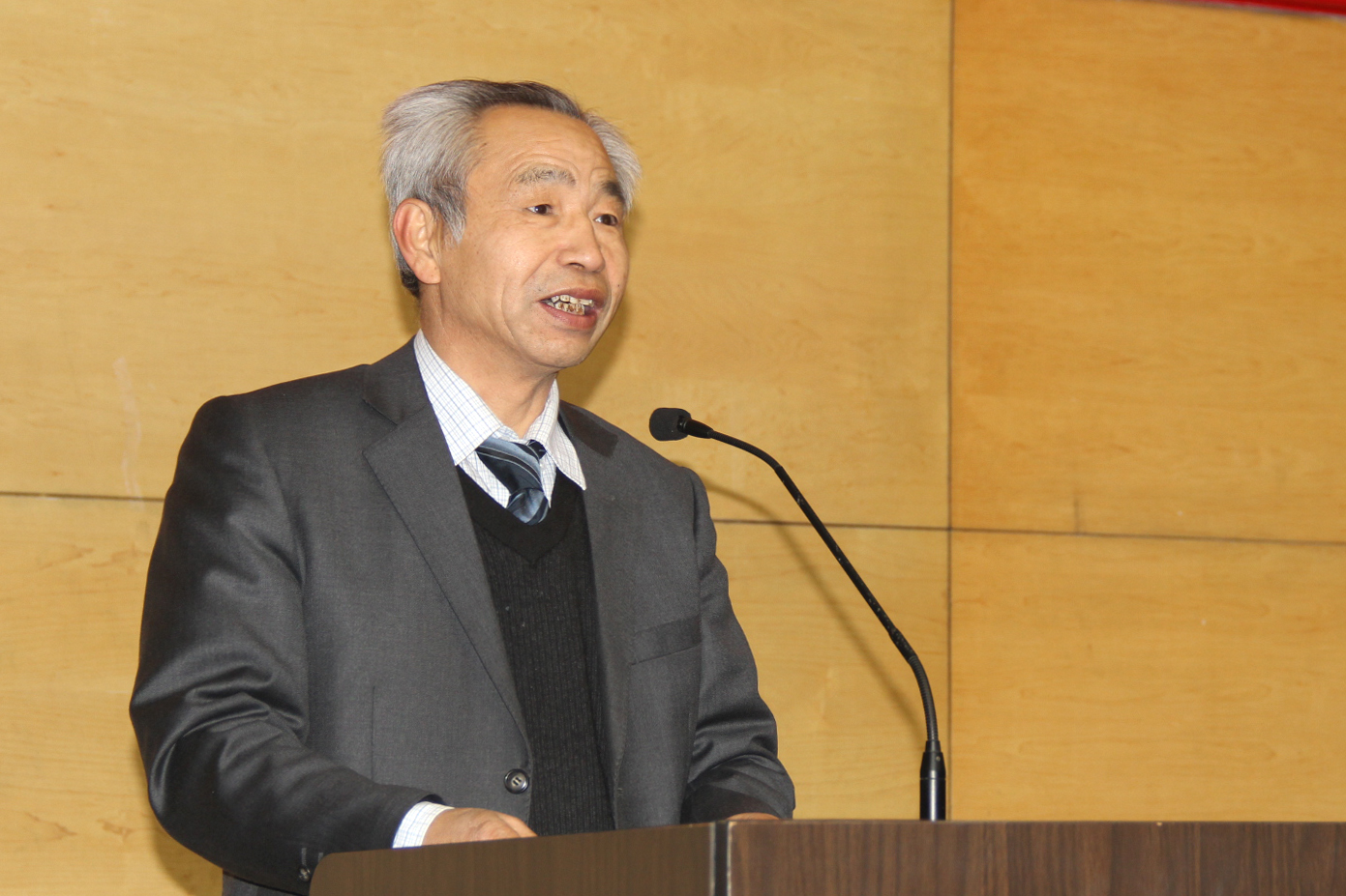 匡国柱院长代表日本五级片作工作总结