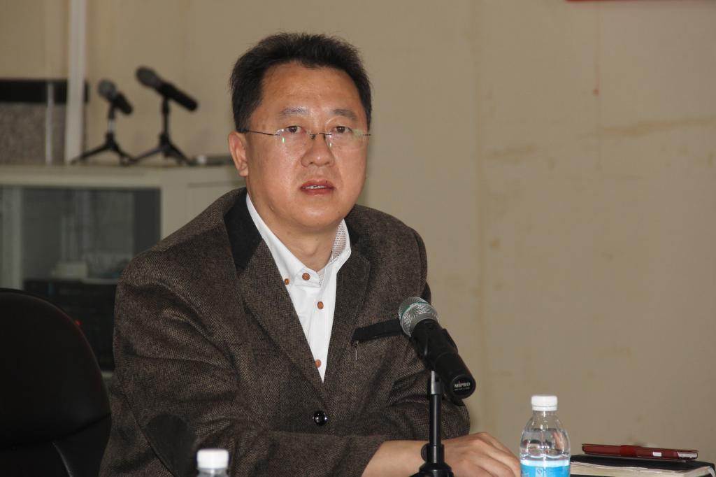 郭玉铸书记解读日本五级片党委工作要点